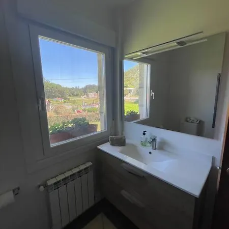 Mercedes Βίλα Tebra